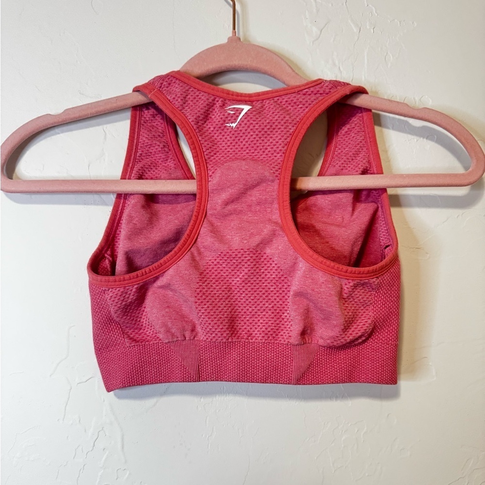 Gymshark Vital Pink Sports Bra seamless support flattering size small - Picture 3 of 3